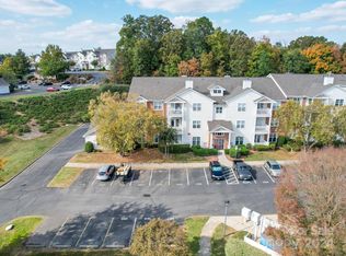 9934 Hyde Glen Ct, Charlotte, NC 28262