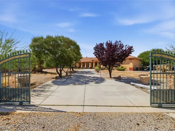671 W Hickory St, Pahrump, NV 89048