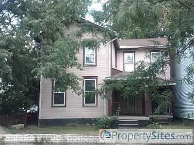 1st image of 122 Ringgold St