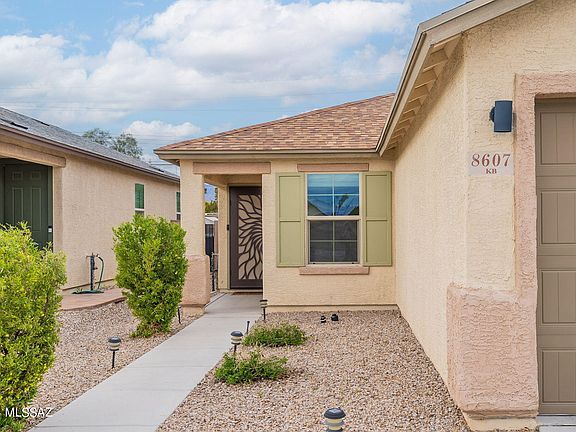 3rd image of 8607 E Seabury Ct
