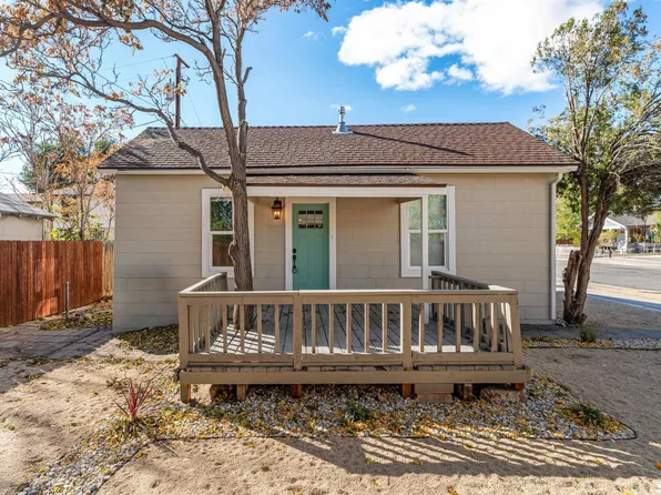 1121 E St, Sparks, NV 89431