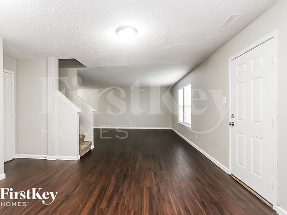 2nd image of 9140 Wandflower Dr