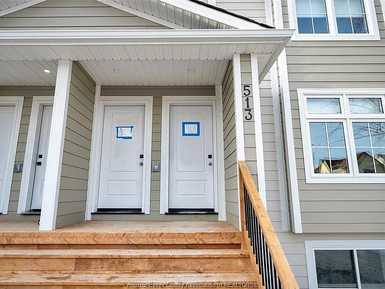 515 Caron Ave #2 — Photo 3
