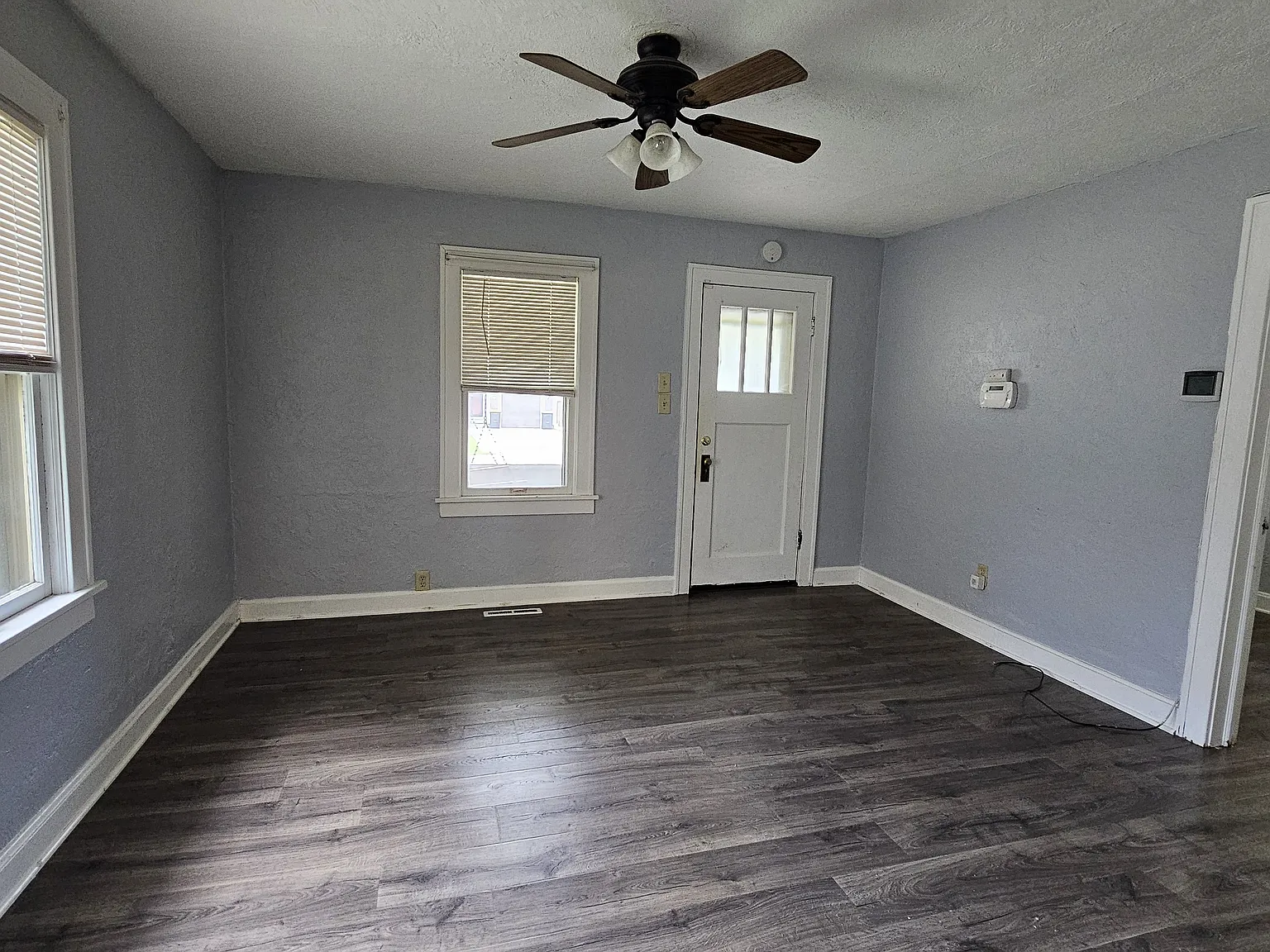 2 bed, 704 sqft, $1,395 — Photo 3