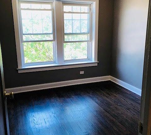 4th image of 1082 W Thorndale Ave APT 2G