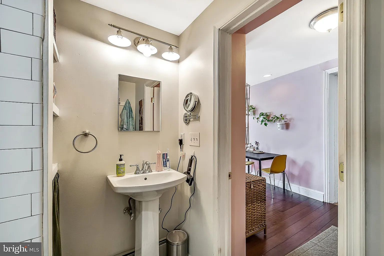 1 bed, 750 sqft, $1,600 — Photo 1