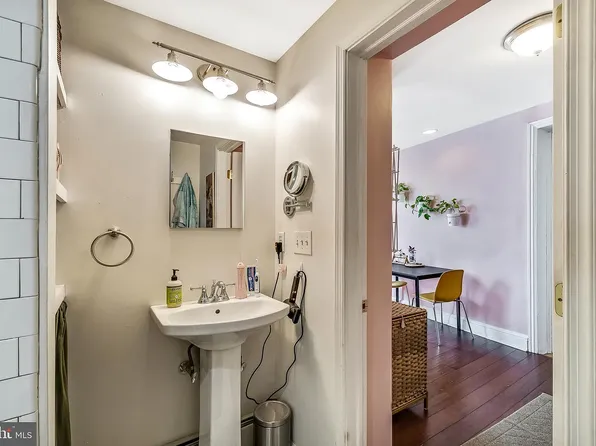 126 Dupont St Floor 2, Philadelphia, PA 19127