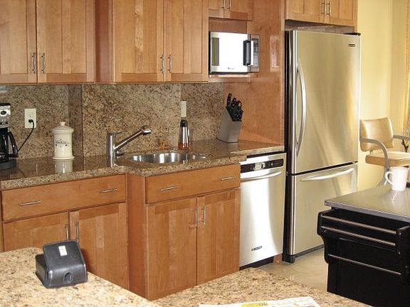 5th image of 1801 S Flagler Dr APT 1502