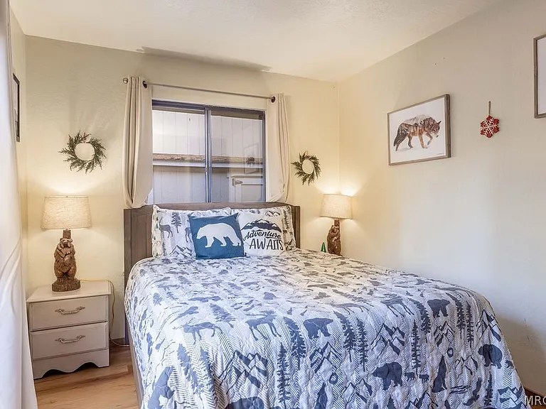 741 Kern Ave — Photo 11