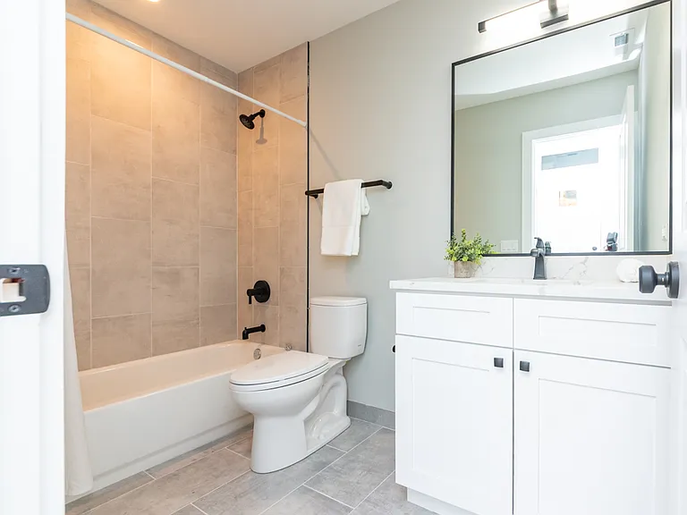 4403 N Seeley Ave — Photo 13