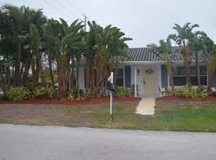 202 67th St, Holmes Beach, FL 34217