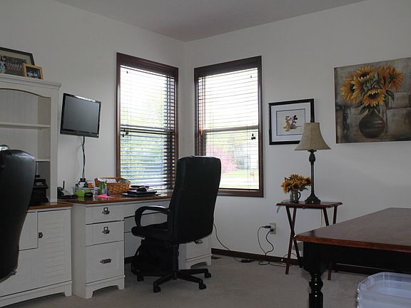5th image of 9131 Daysprings Ct
