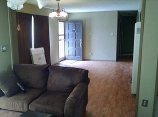1401 Espejo St NE, Albuquerque, NM 87112