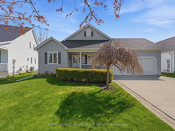 2nd image of 8 Sandpiper Way
