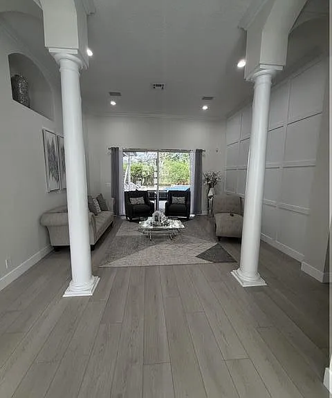 21230 Falls Ridge Way — Photo 17
