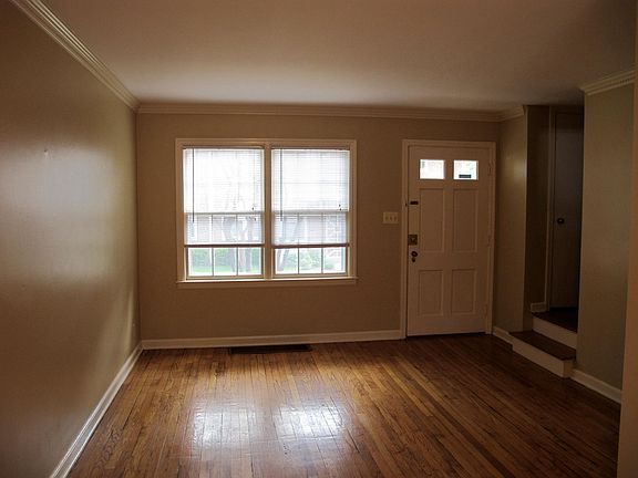 5th image of 4814 Belleview Ave