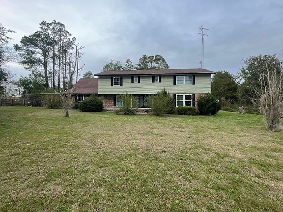 2nd image of 135 SE Horace Witt Way