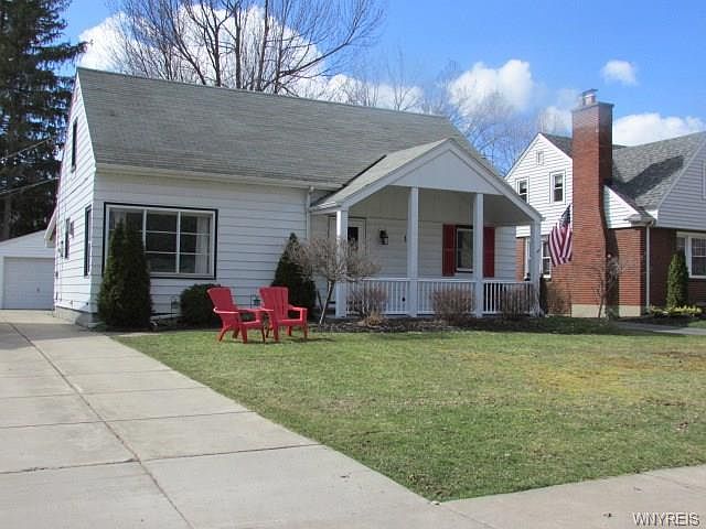 1st image of 161 Bernhardt Dr