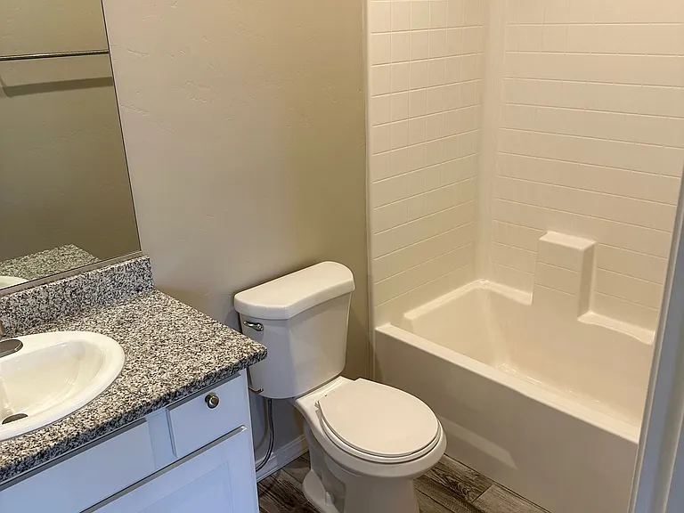 2619 Harrod Ave — Photo 10