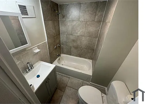 740 S 15th St #1 — Photo 7