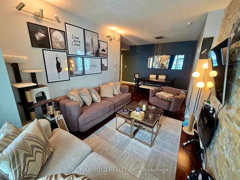 3504 Hurontario St #1607 — Photo 7