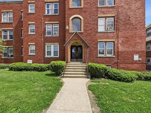 3970 Vine St #7 Photo 1