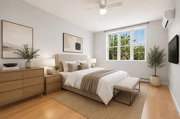 Bedroom, photo 1