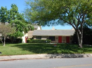13889 Brookgreen Dr, Dallas, TX 75240