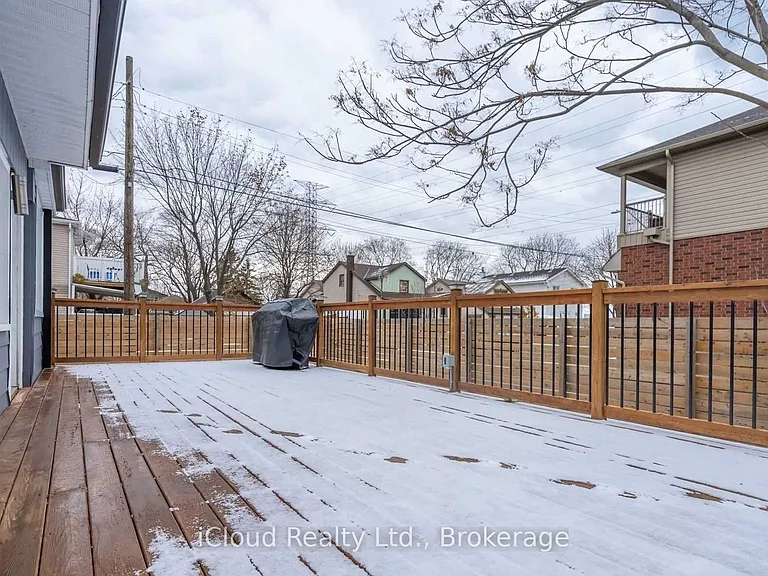 361 Beach Blvd — Photo 18