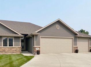 3801 Park Pl, South Sioux City, NE 68776