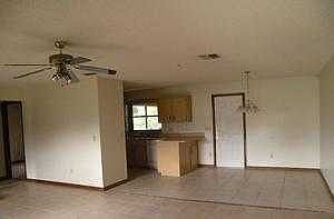 2nd image of 1418 Puritan St
