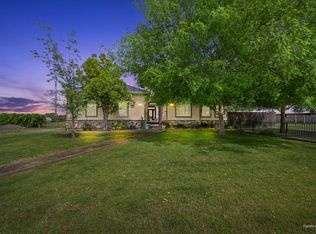 5608 Sorento Rd, Sacramento, CA 95835