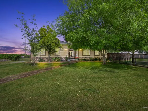 5608 Sorento Rd, Sacramento, CA 95835