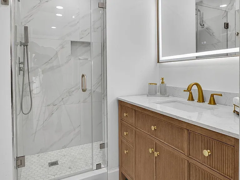 479 Prestwick Cir — Photo 35