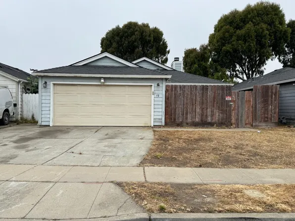 19 Christensen Ave, Salinas, CA 93906