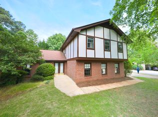 438 Cole Dr, Lilburn, GA