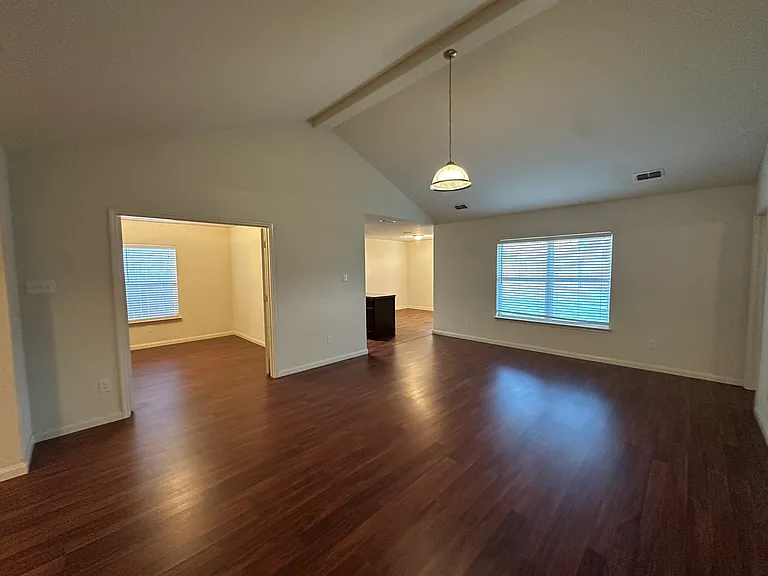 1818 Clegg St — Photo 18