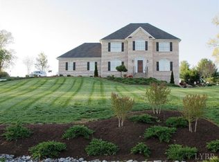 1160 Ascend Ln, Forest, VA 24104