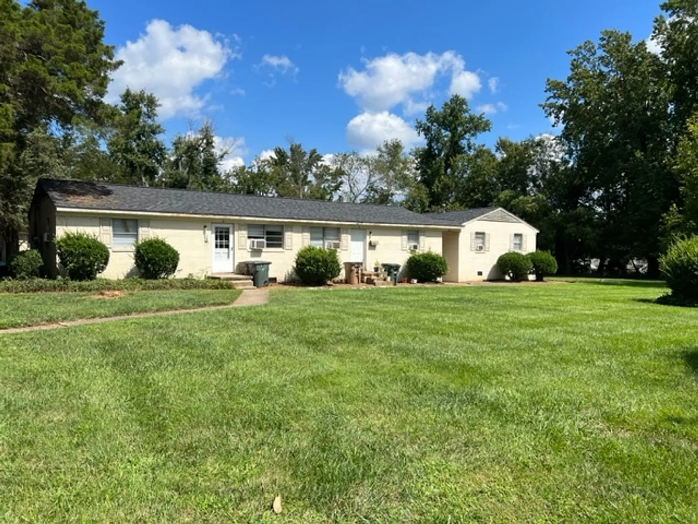 4222 United LLC — Photo 1