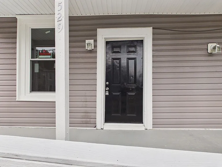 529 Harrison St #B — Photo 5