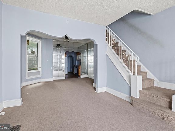 3rd image of 58 N Hirst St