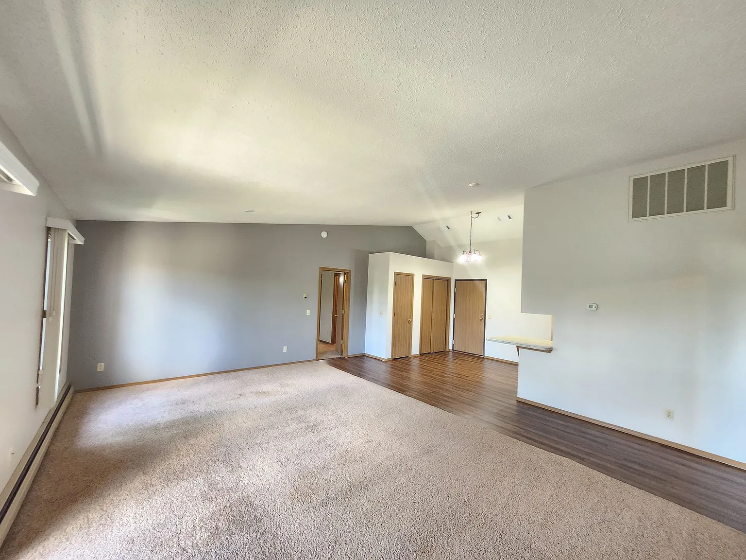 Chapelwood III Apartments — Photo 4