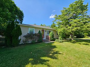 109 Grovers Mill Rd, Plainsboro, NJ 08536