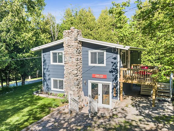 2nd image of 1481 Wenniway Dr