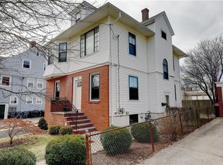 18 Hobart Ave, Providence, RI 02906