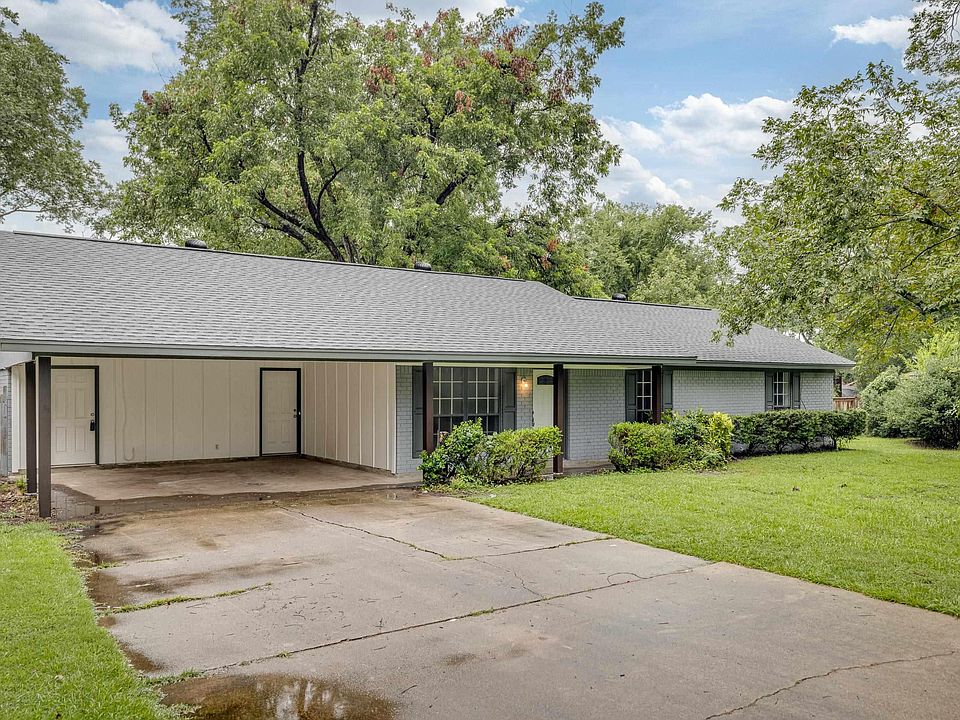1st image of 106 Pecan Bayou Dr