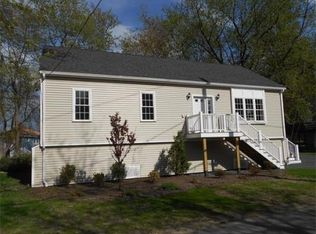 51 Randlett St, Quincy, MA 02170