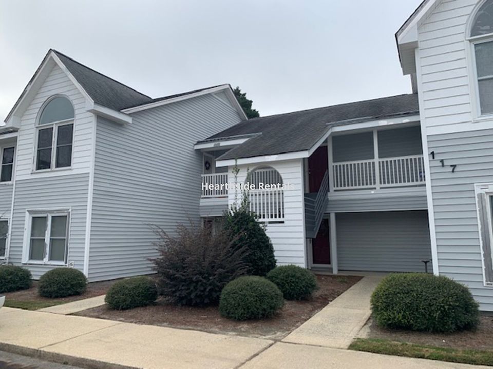 1st image of 117 E West Victoria Ct