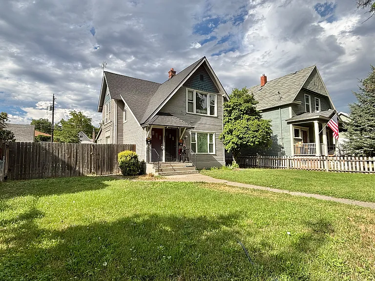 1122 W Augusta Ave #1 — Photo 9