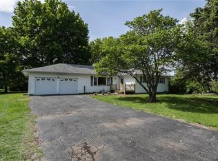 3205 Shawnee Dr, Kansas City, KS 66106